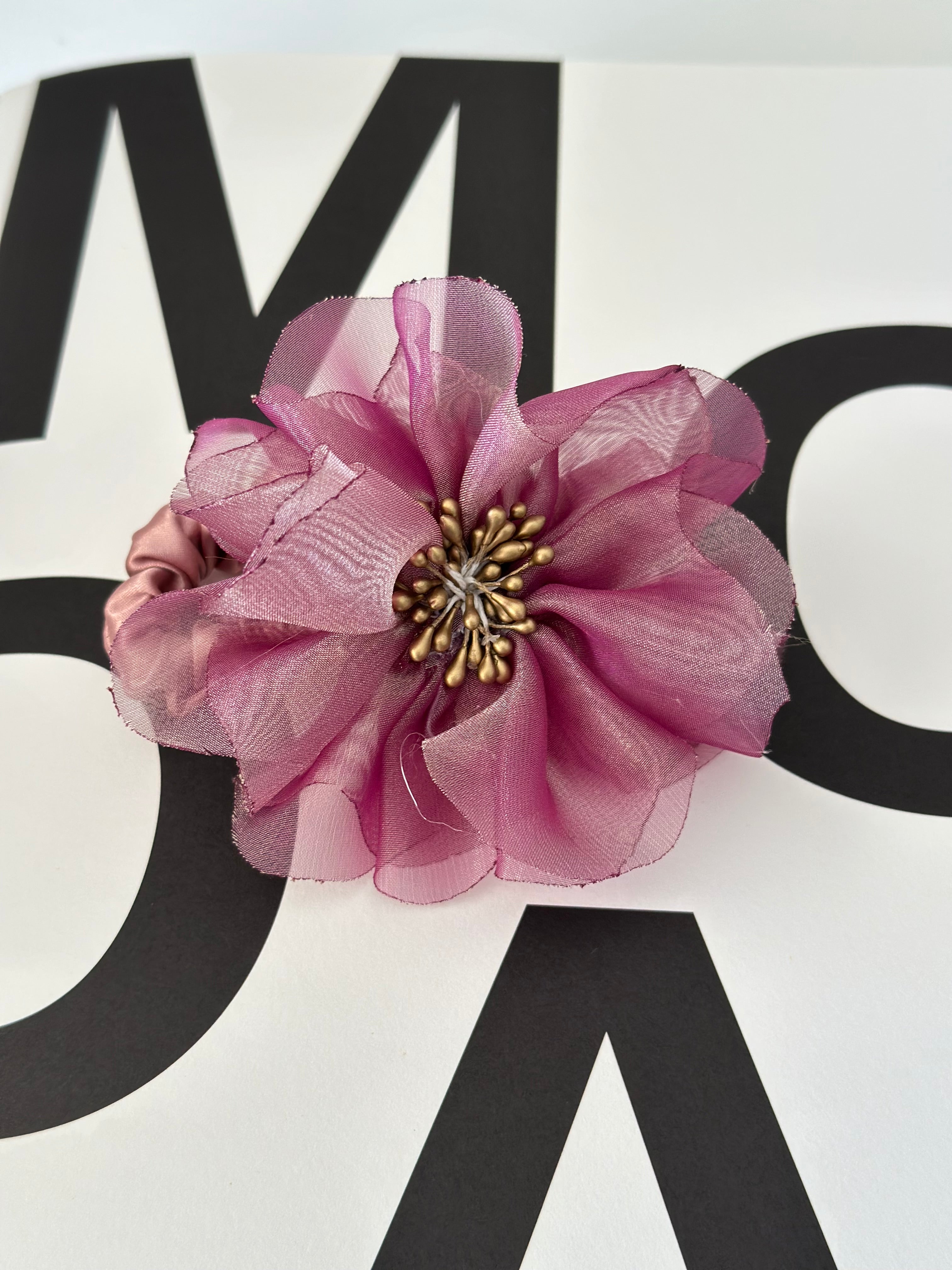 Flor Scrunchie Rosa