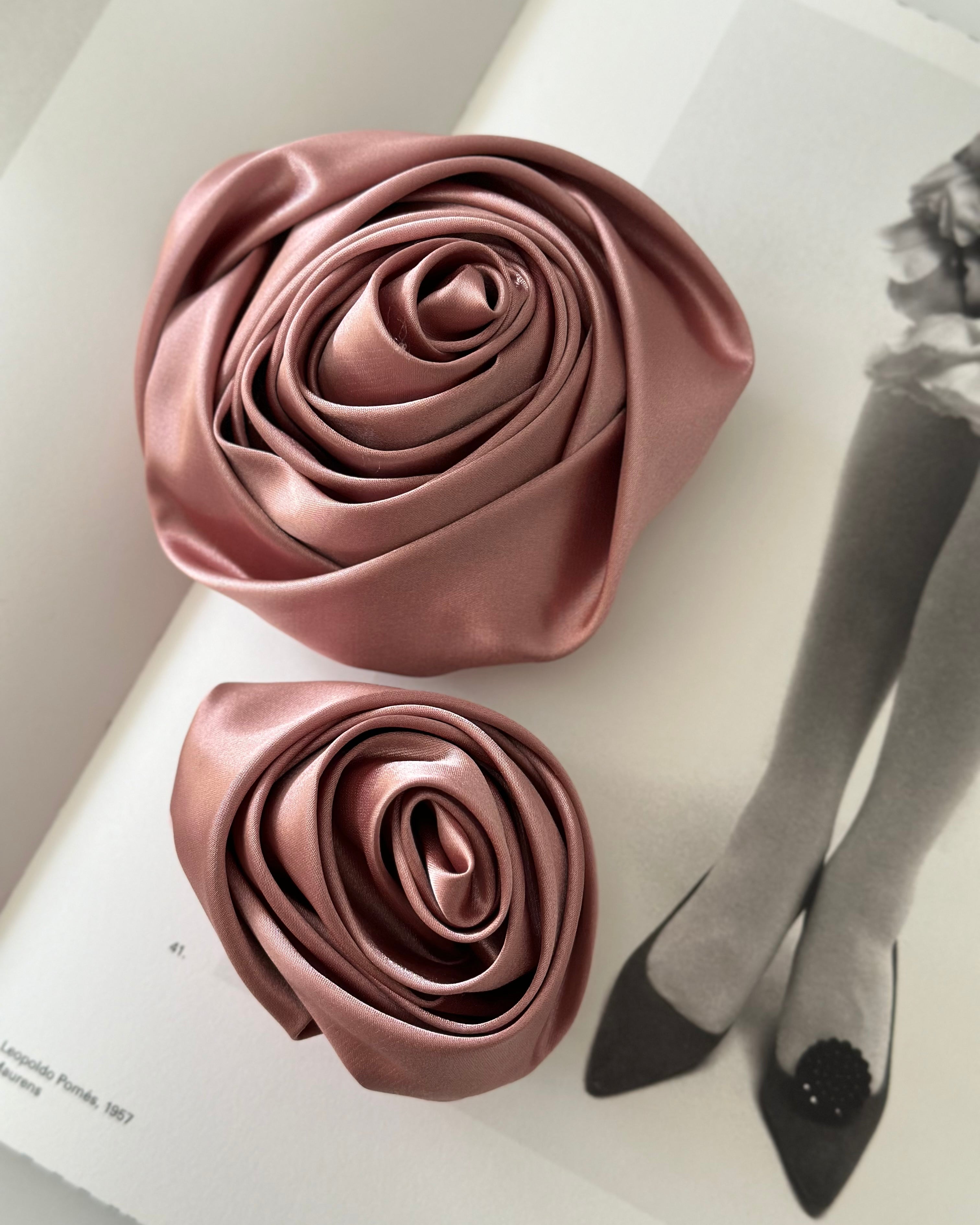 Flor Metalic Rose Grande