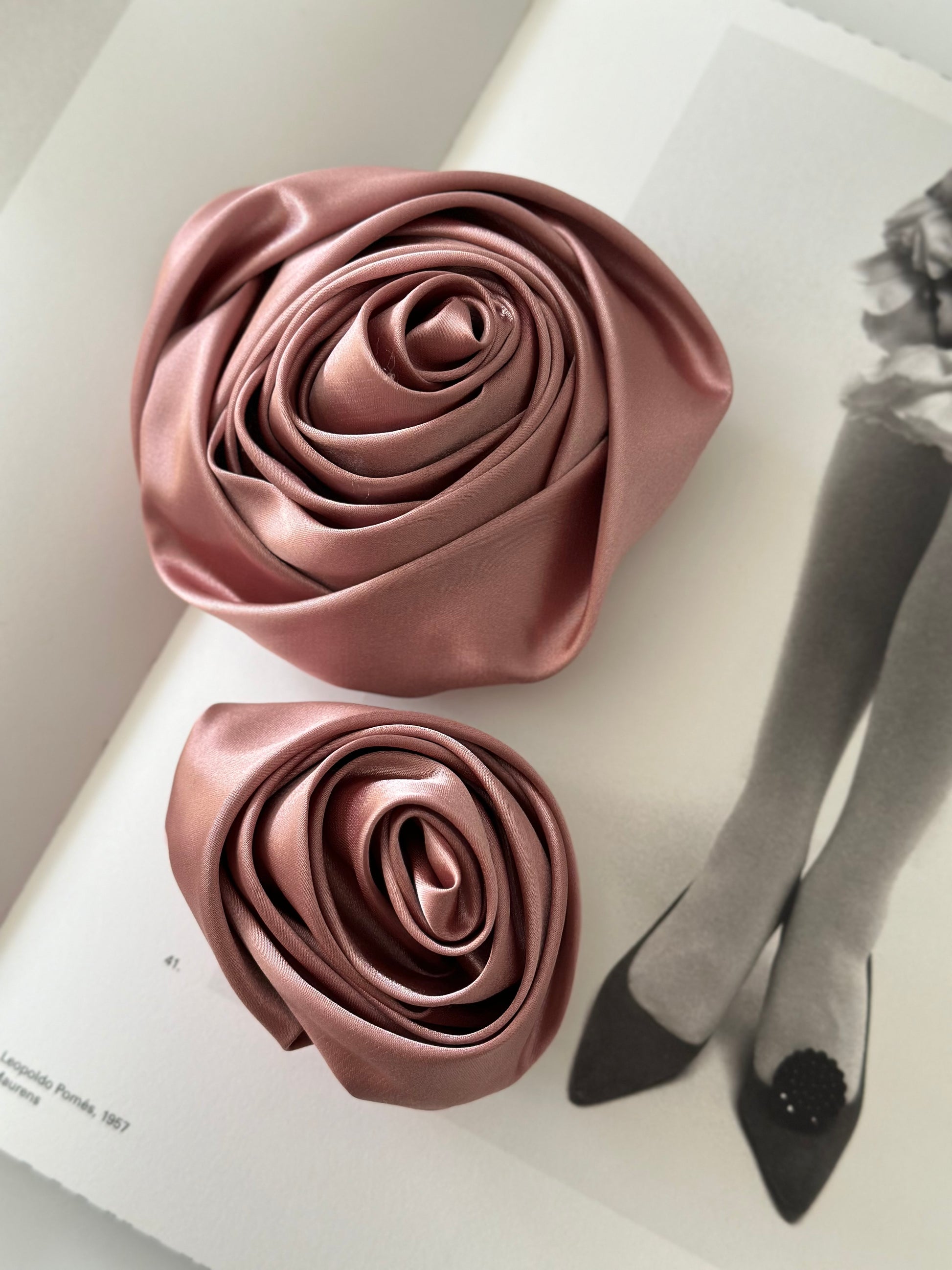 Flor Metalic Rose Grande