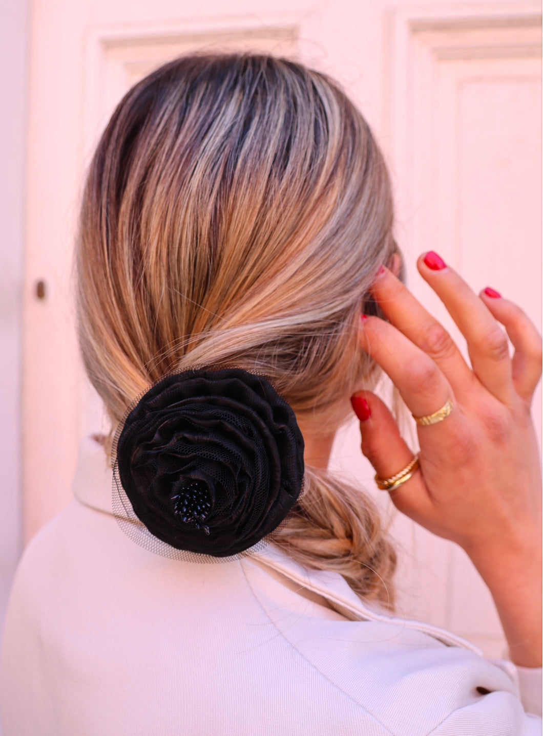 Amour Scrunchie Black