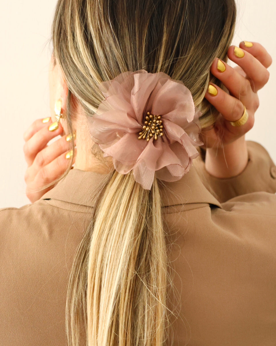 Flor Scrunchie Gold
