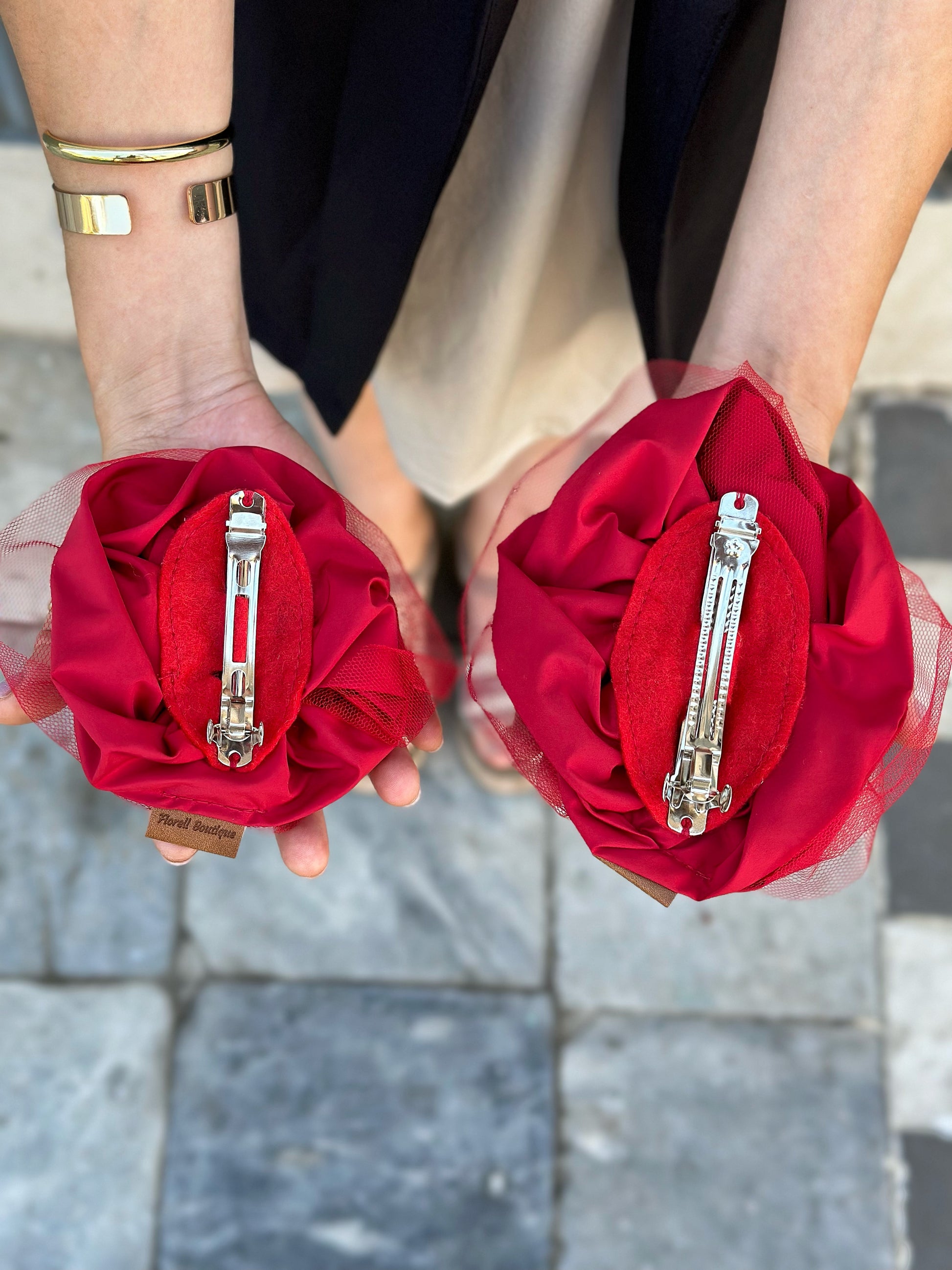 Flor Roja Tul Pequeña