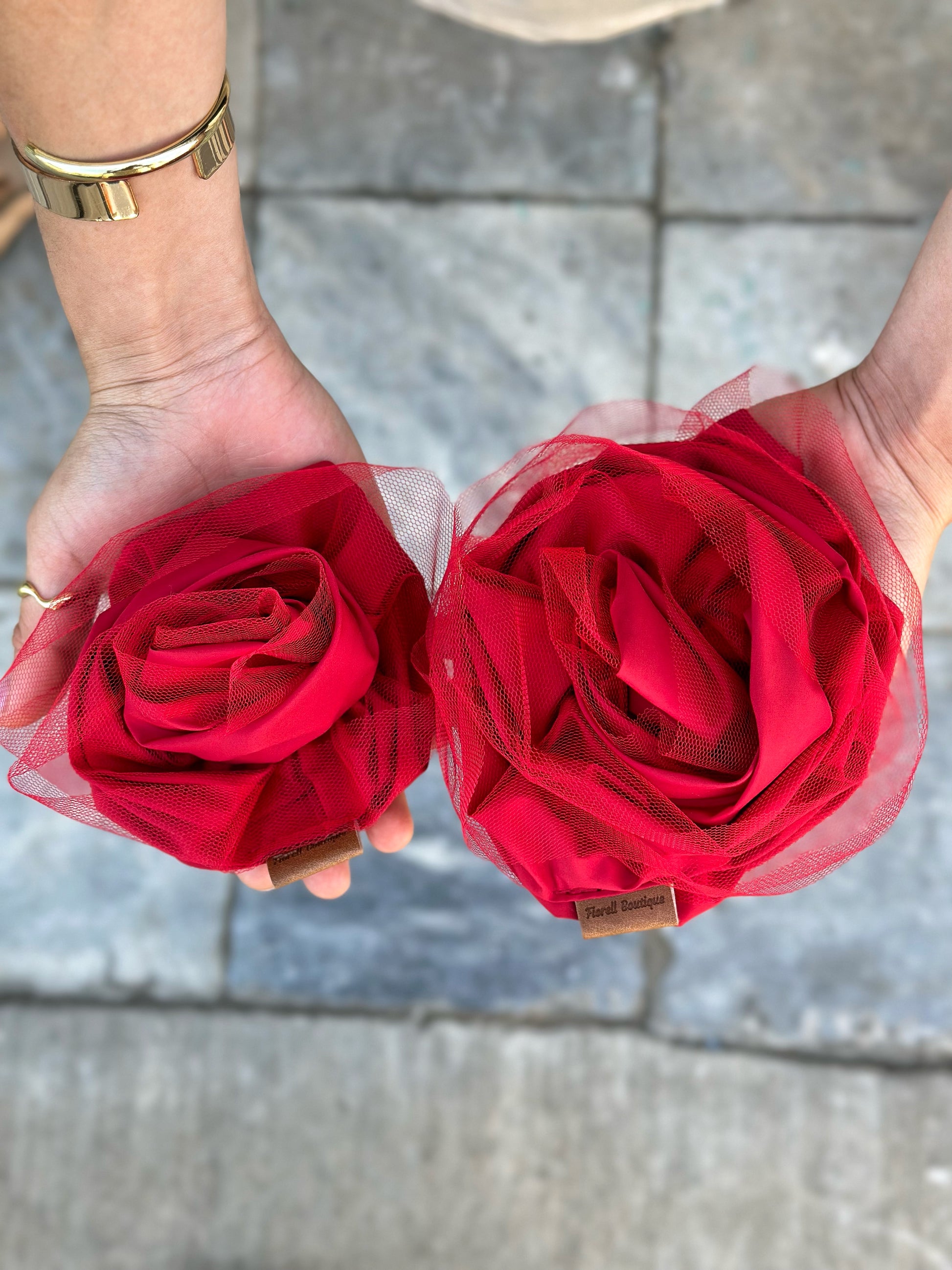 Flor Roja Tul Pequeña