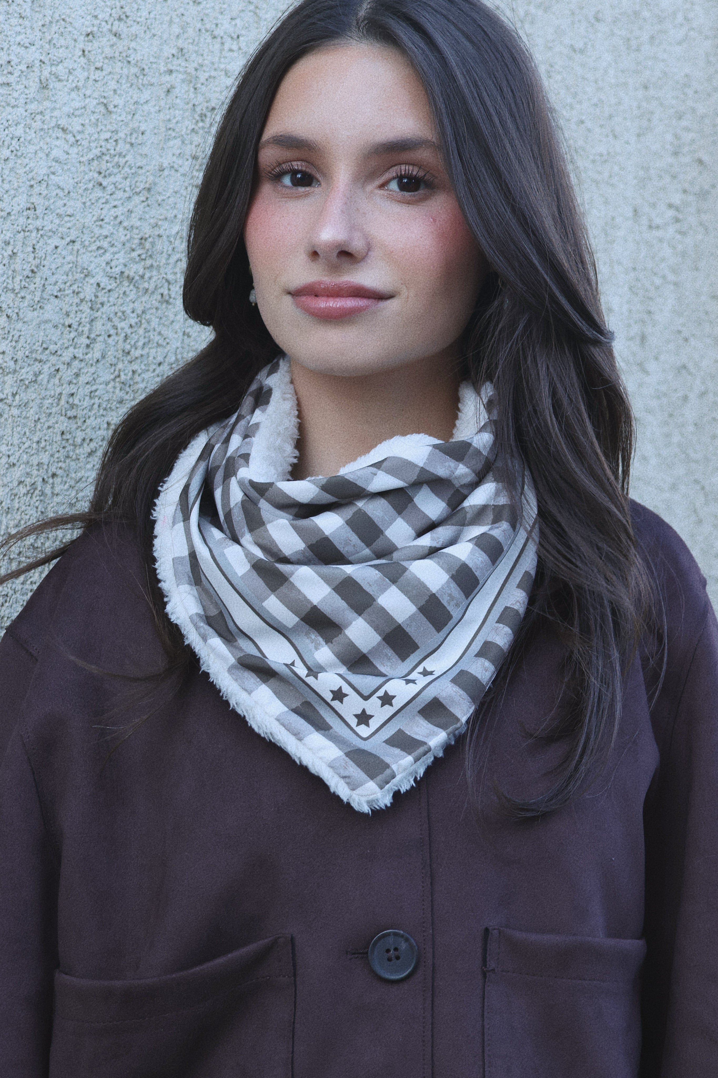 Pañuelo Daphne Brown