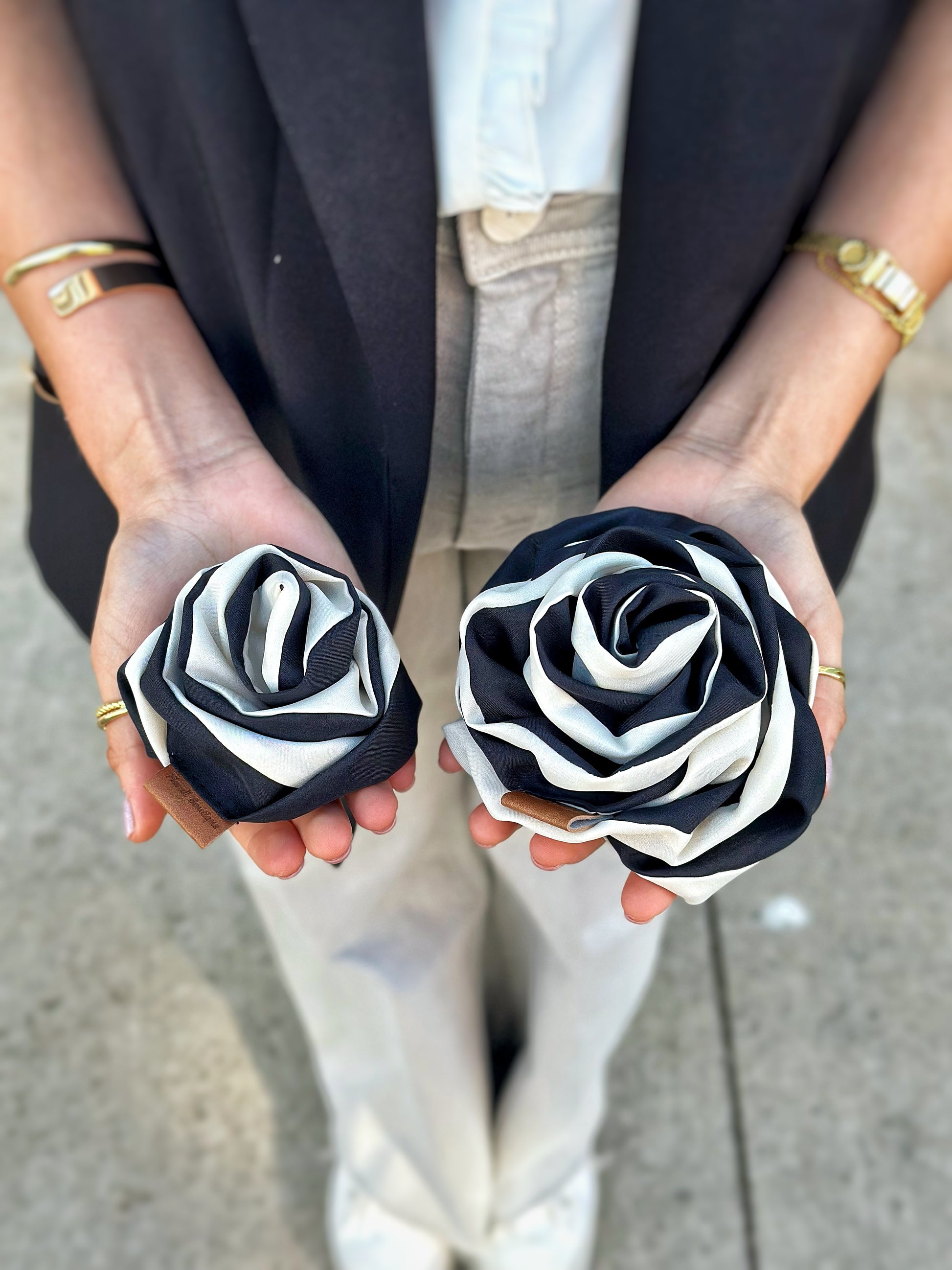 Flor Black and White Grande
