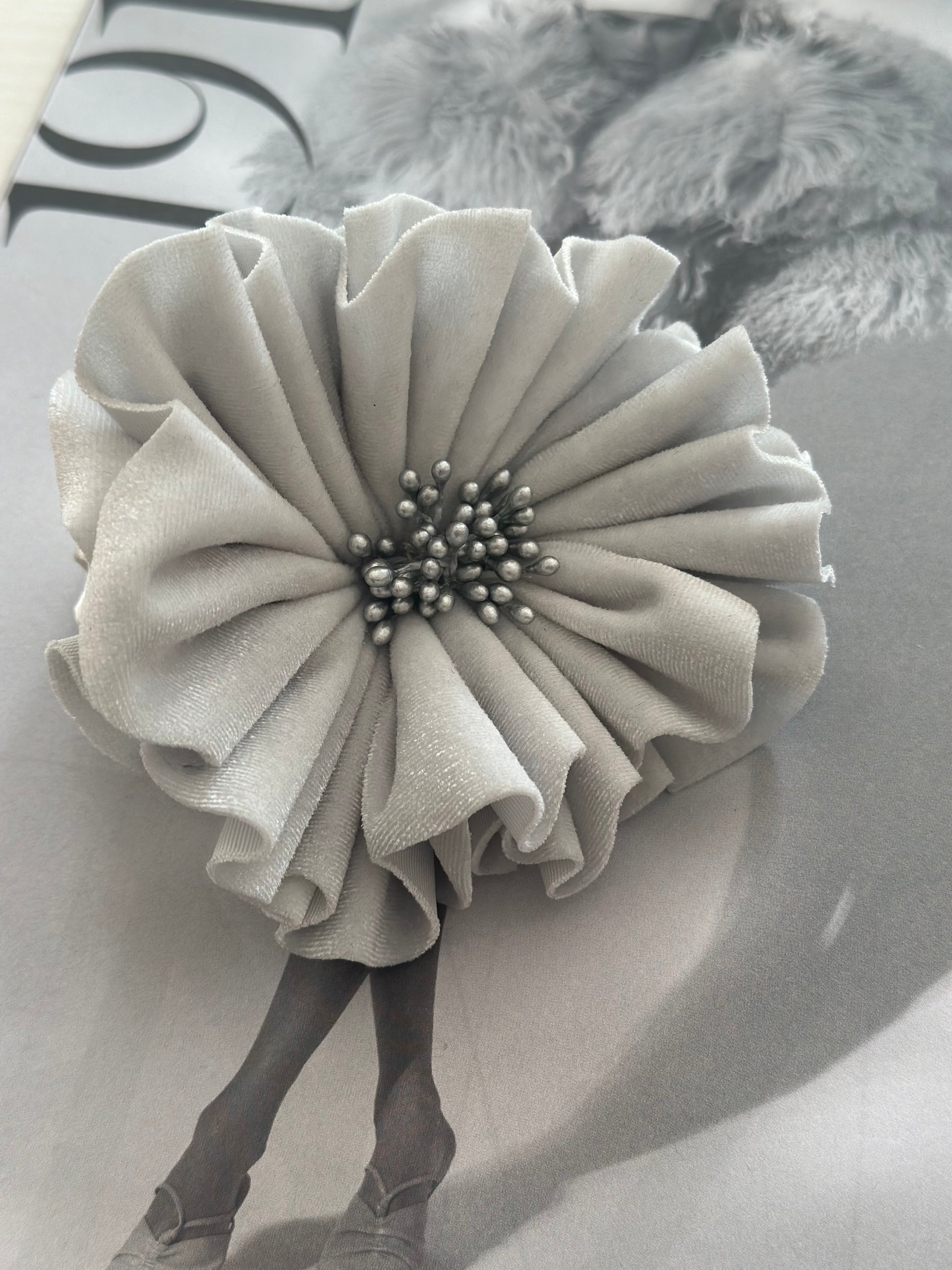 SCRUNCHIE WHITE FLORENTINE