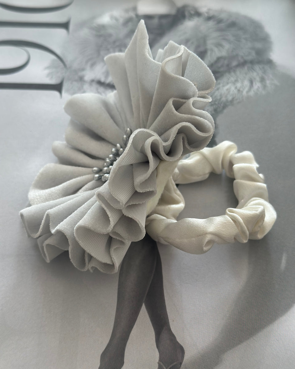 SCRUNCHIE WHITE FLORENTINE