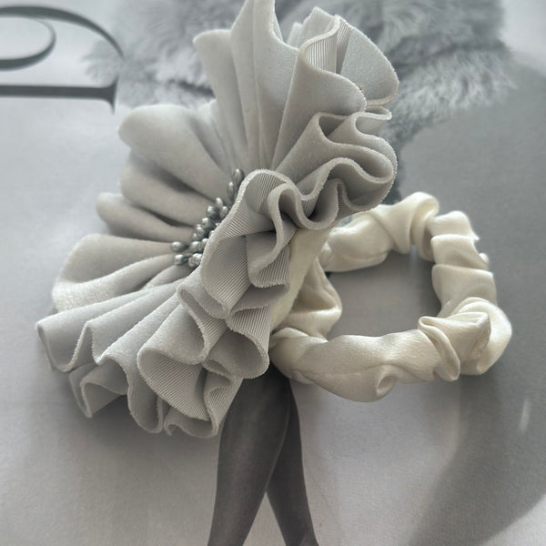 SCRUNCHIE WHITE FLORENTINE
