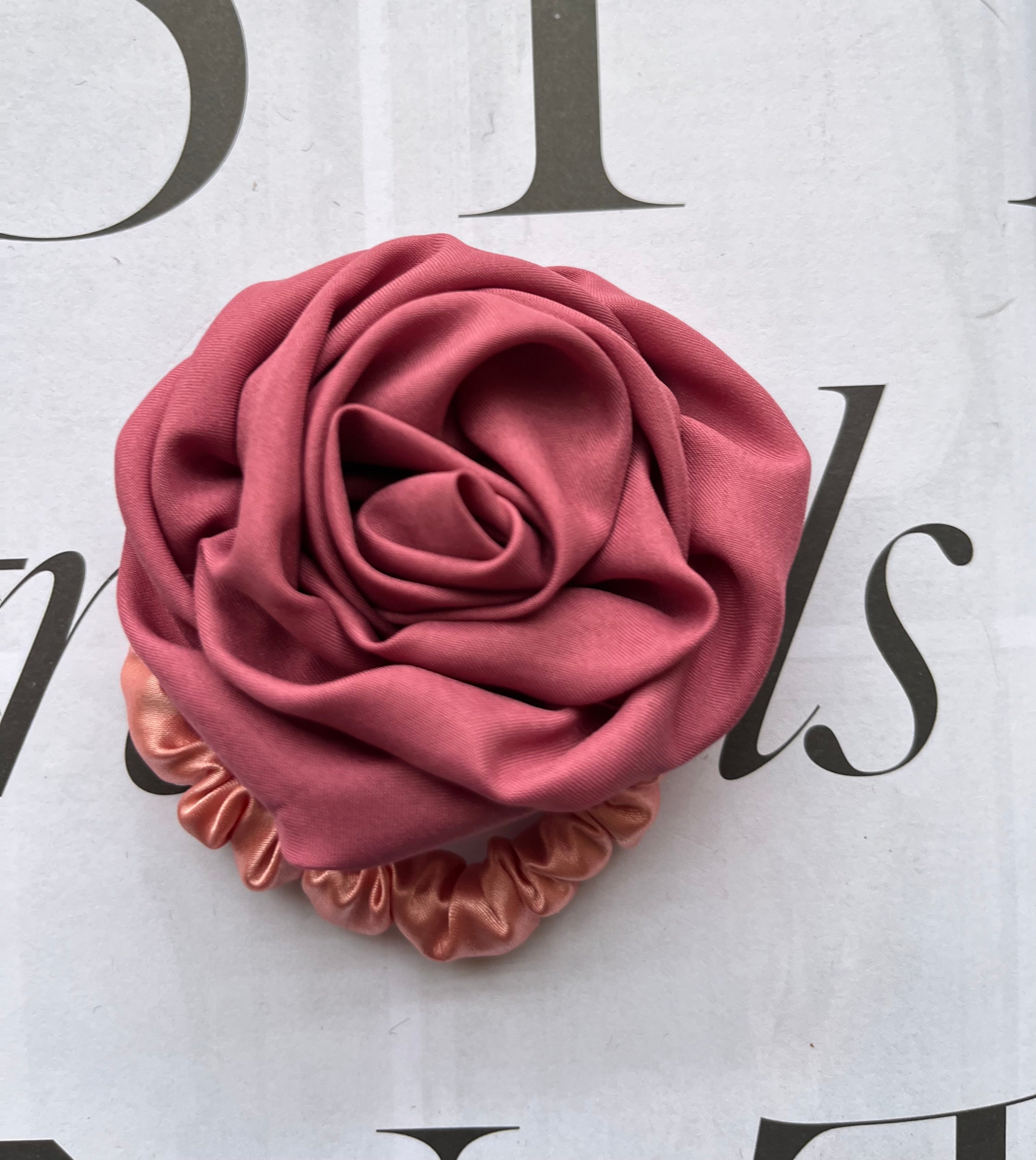 Rosa Scrunchie Pink