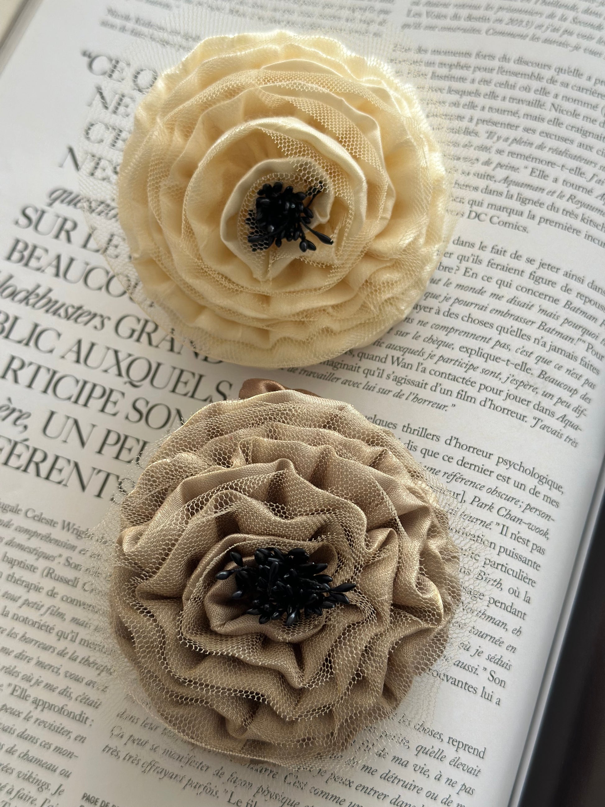 Amour Scrunchie Gold