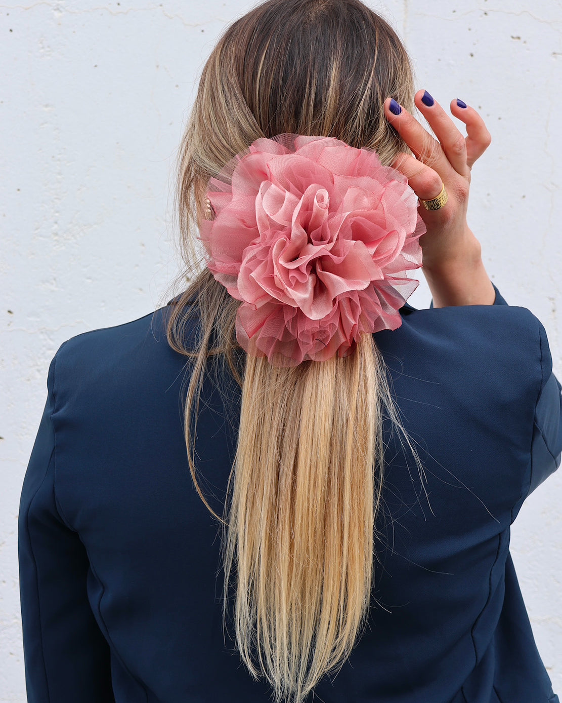 FLORES PARA EL CABELLO