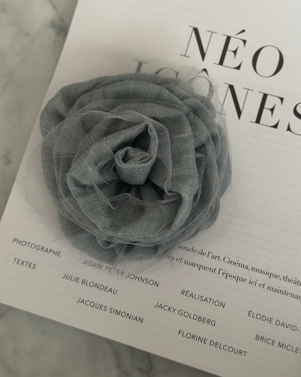 Le Rose Grey