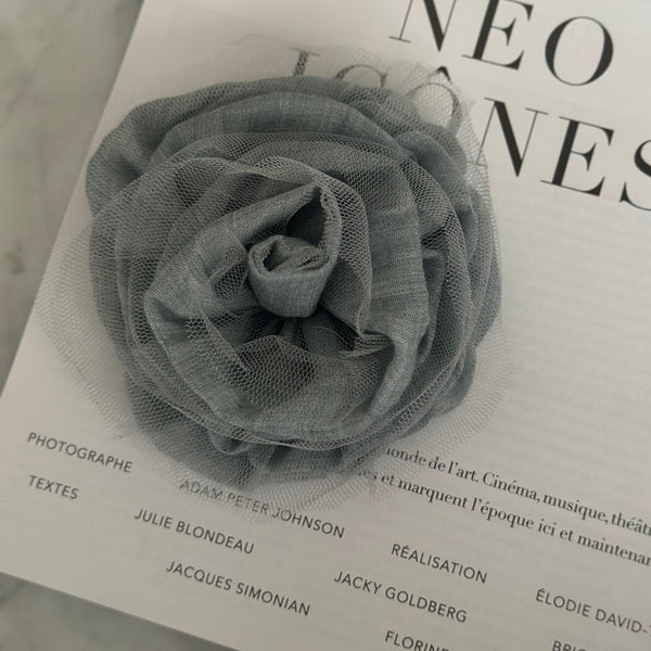 Le Rose Grey