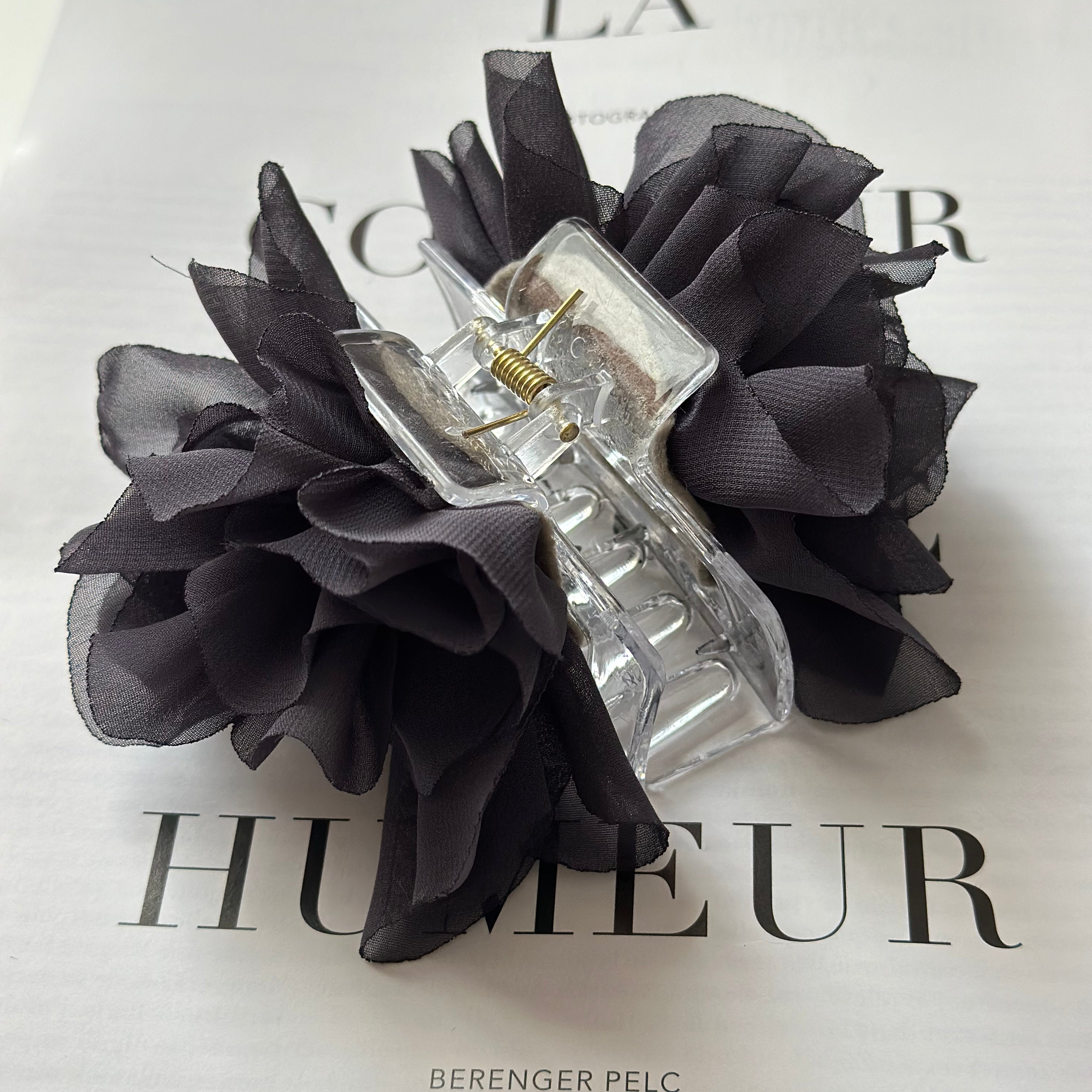 Hair Clip Flor Gris Oscuro