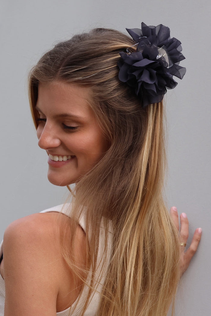 Hair Clip Flor Gris Oscuro
