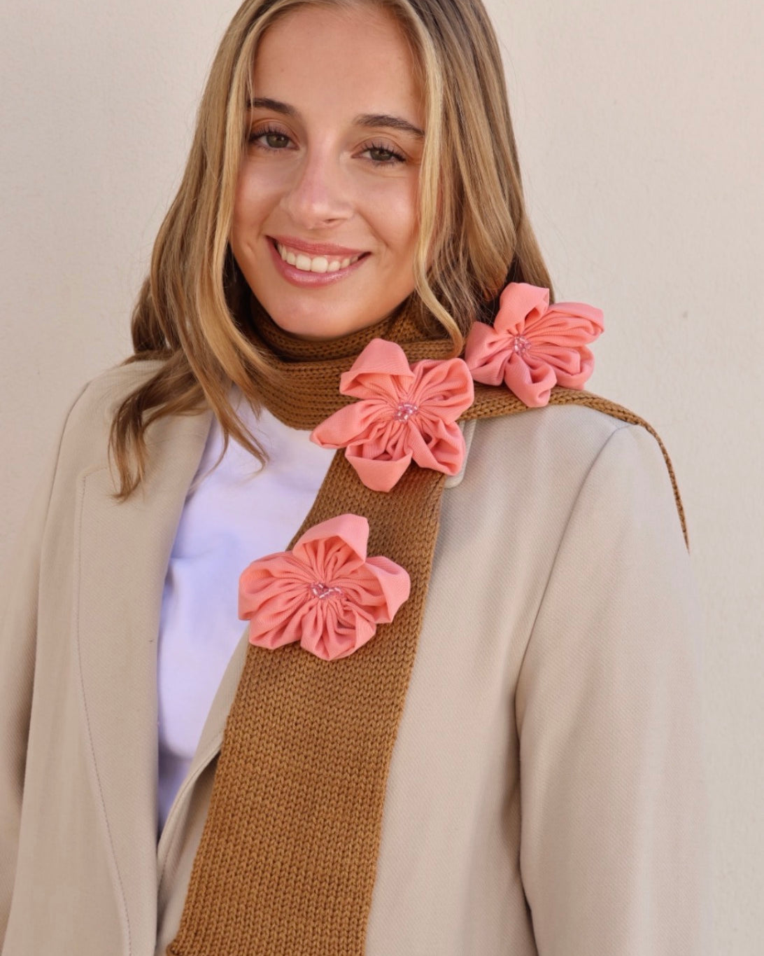 BUFANDA FLEUR BEIGE
