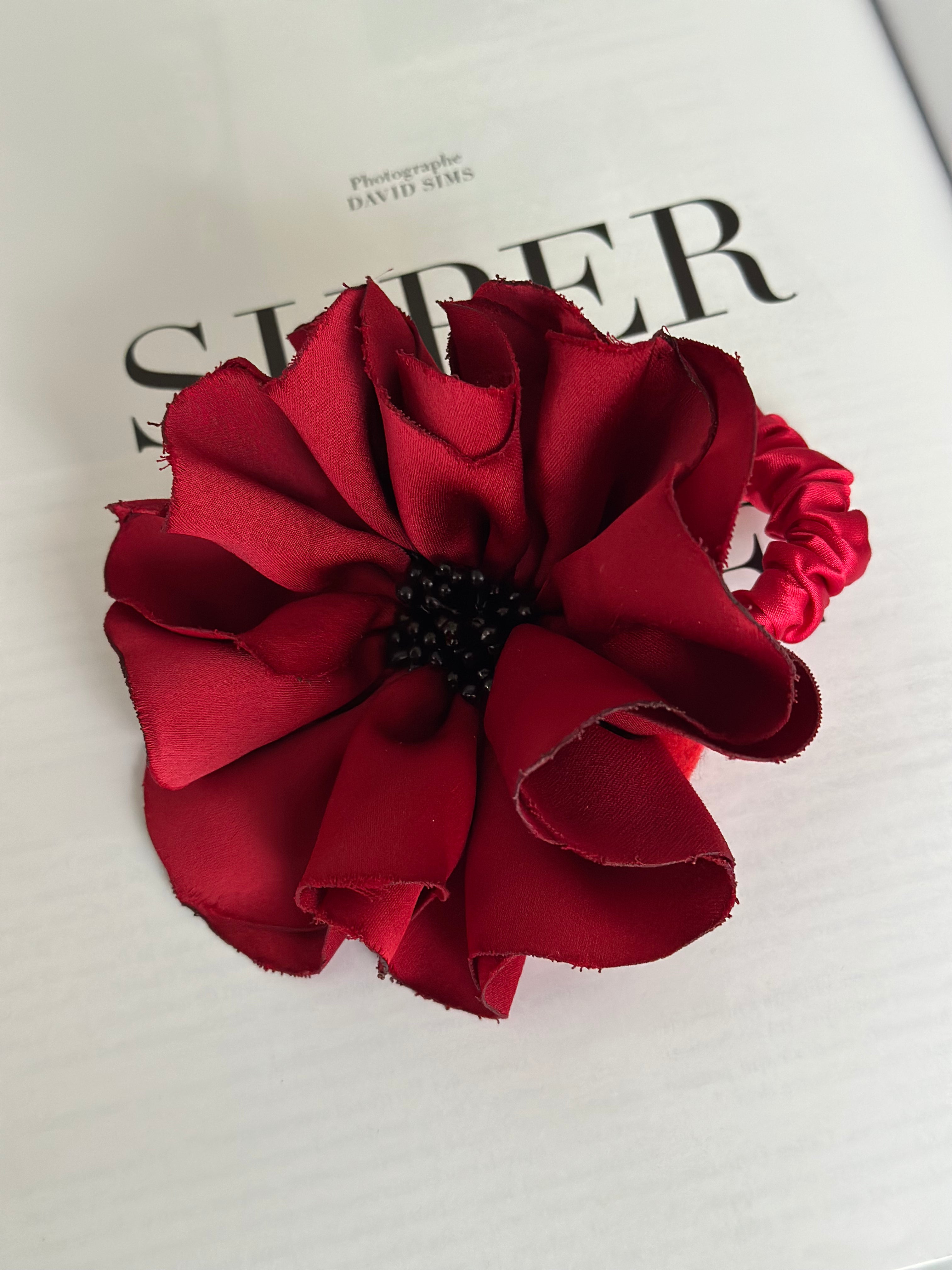 Florentine Scrunchie Red