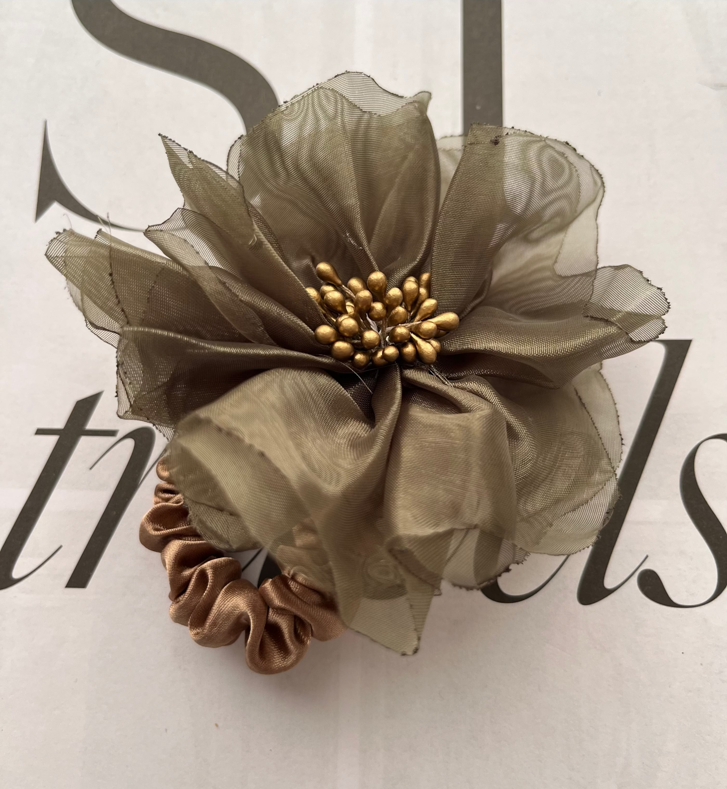 Flor Scrunchie Olive