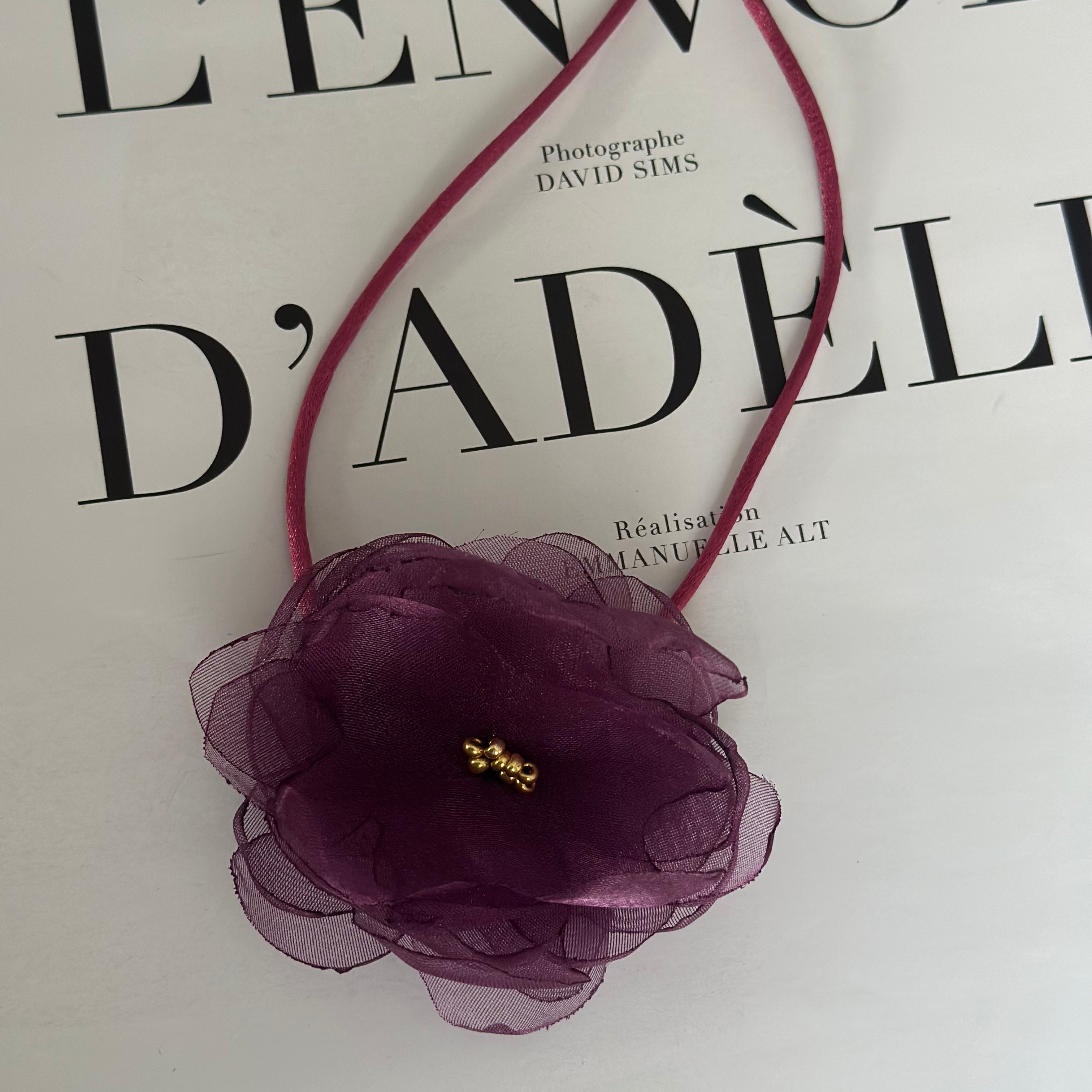 La Pieza Collar • Cintillo Rosa Pequeño