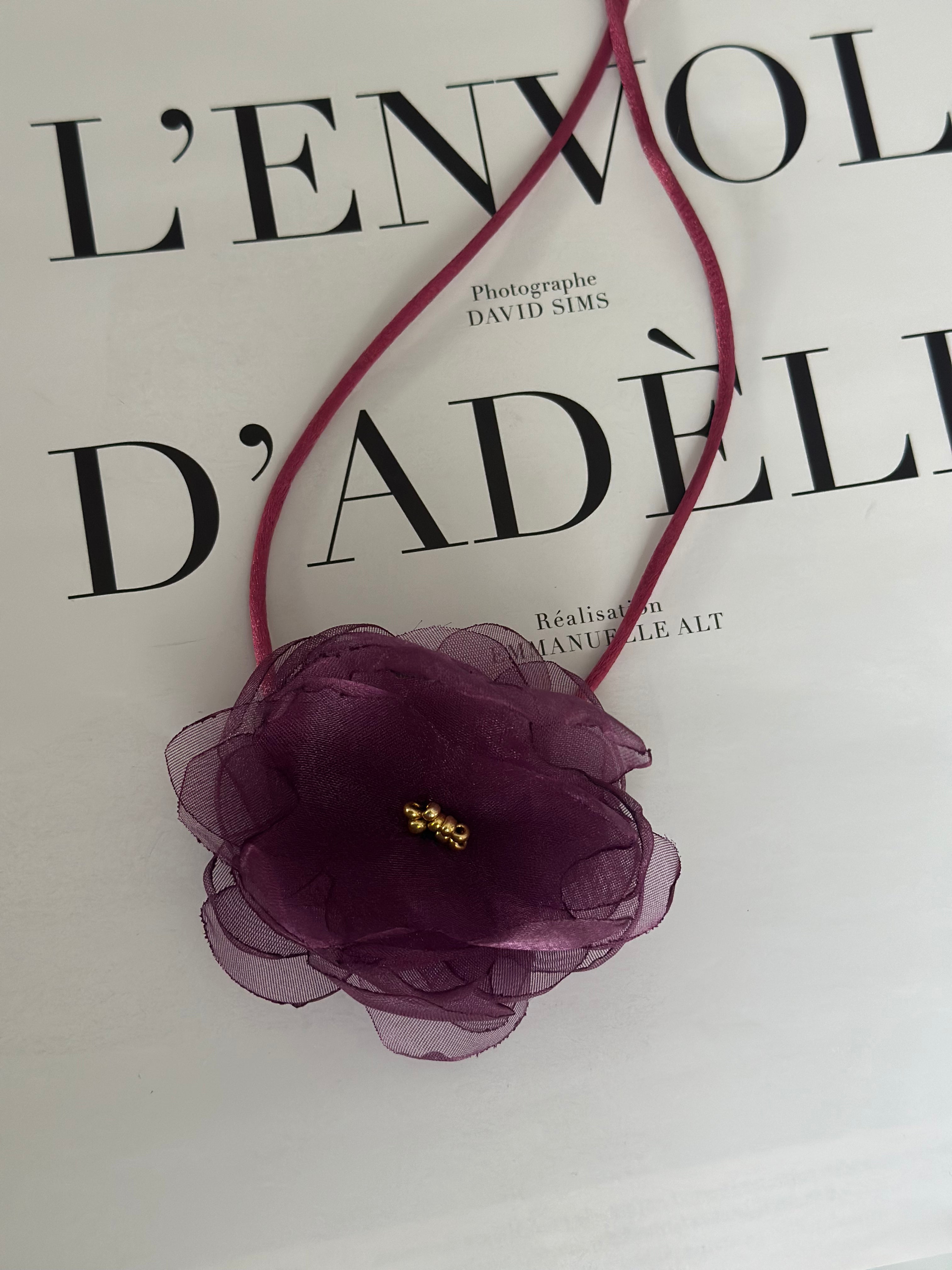 La Pieza Collar • Cintillo Rosa Pequeño