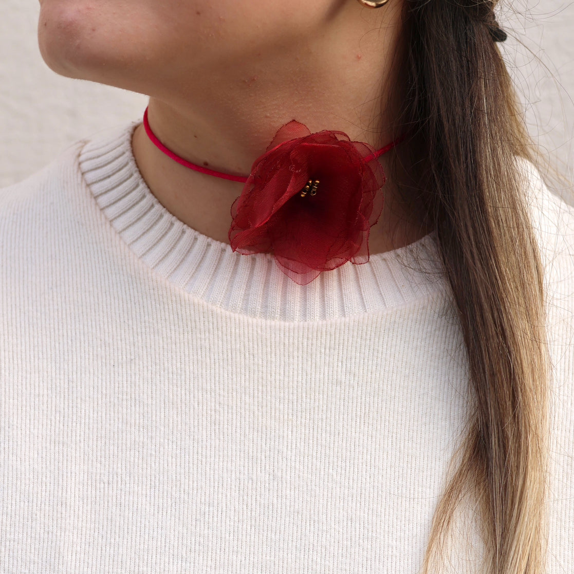 La Pieza Collar • Cintillo Burdeo Pequeño