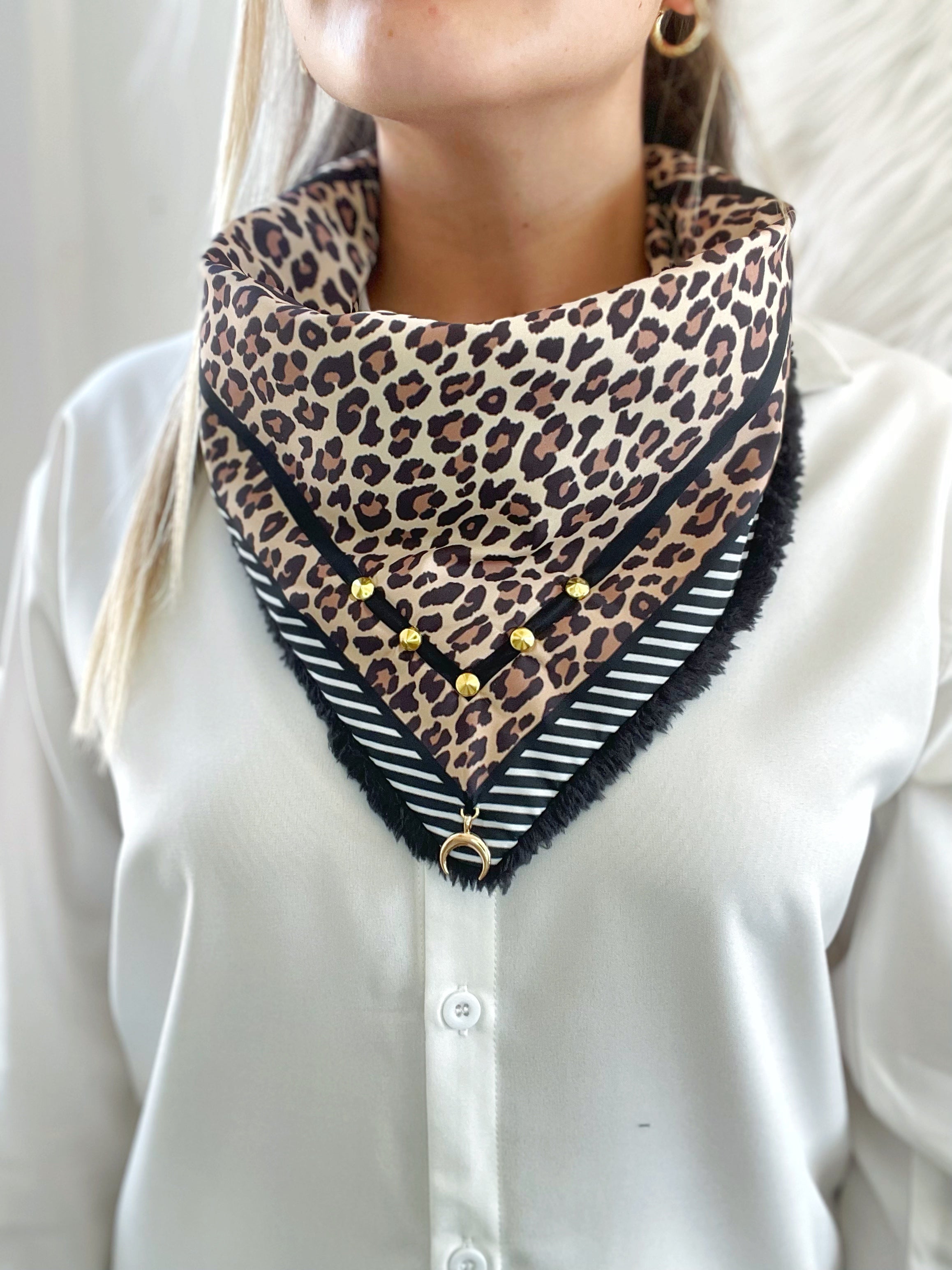 Pañuelo Chiporro Leopard Black Lines